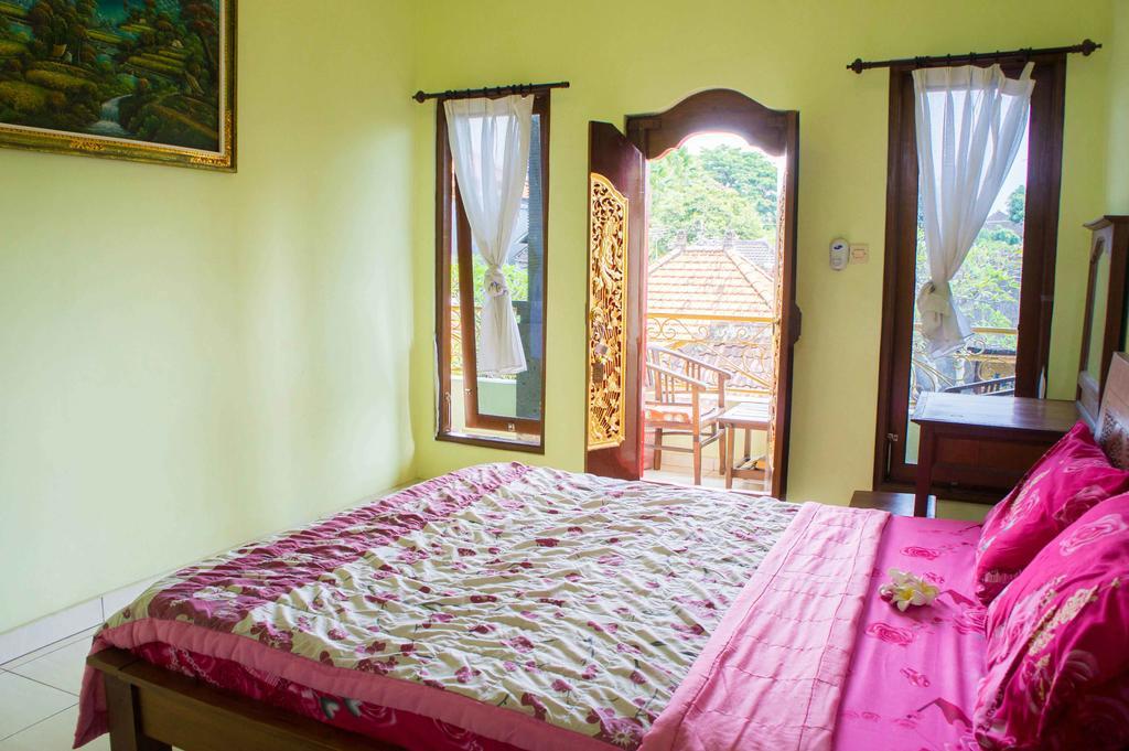 Jungut Inn Ubud Buitenkant foto